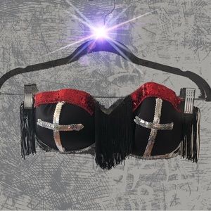 Burlesque costume strapless bra